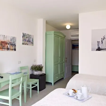 Liu B&B Torre del Lago Puccini Exterior photo